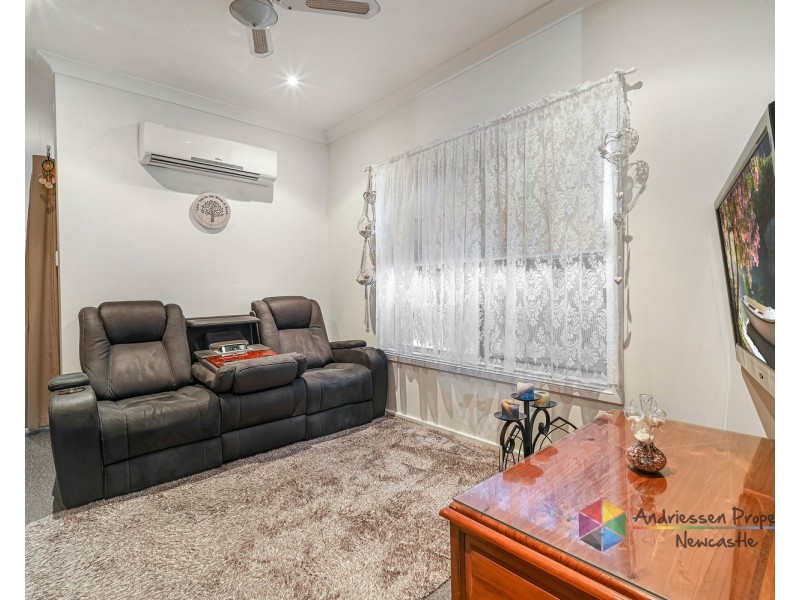 26  Queens Avenue, Cardiff NSW 2285