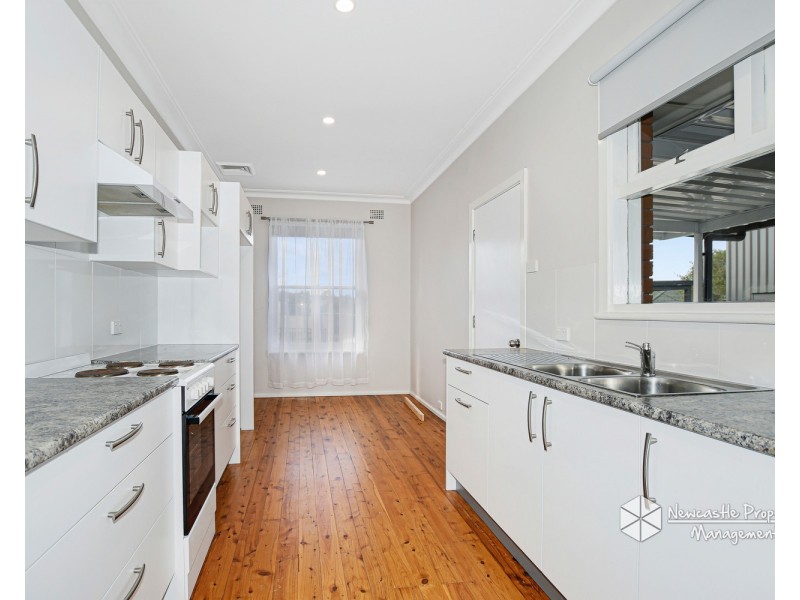 86 Medcalf Street, Warners Bay NSW 2282