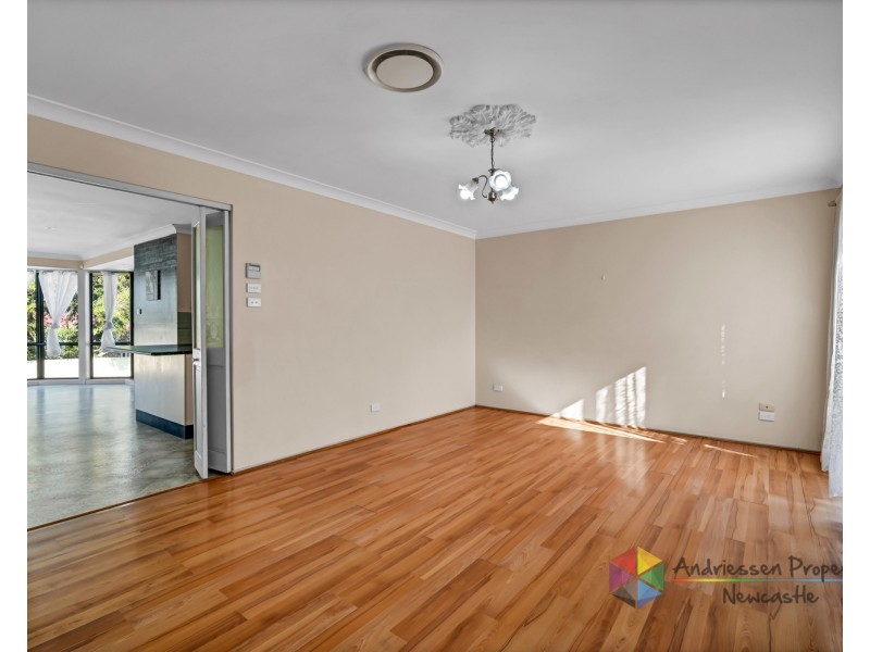 143 Somerset Drive, Thornton NSW 2322