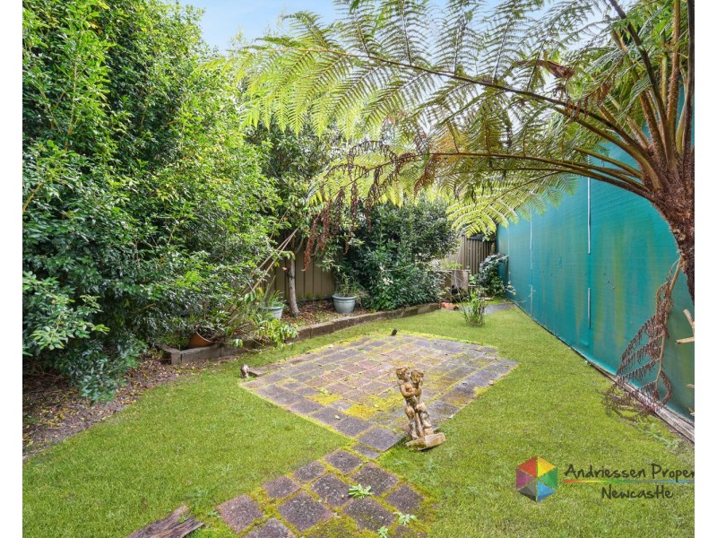 20 Granada Avenue, Macquarie Hills NSW 2285