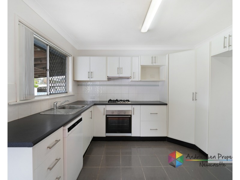 21 Renfrew Crescent, Edgeworth NSW 2285