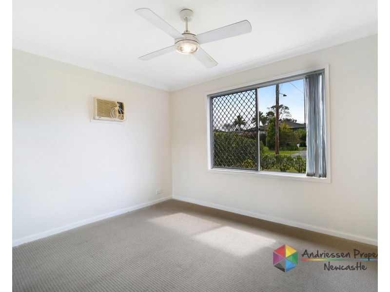 21 Renfrew Crescent, Edgeworth NSW 2285