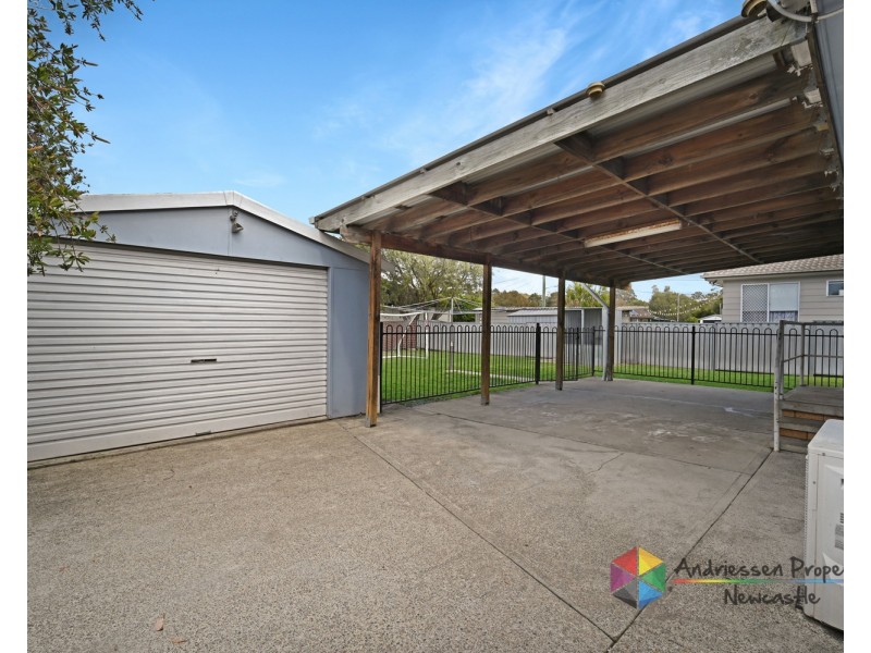 21 Renfrew Crescent, Edgeworth NSW 2285