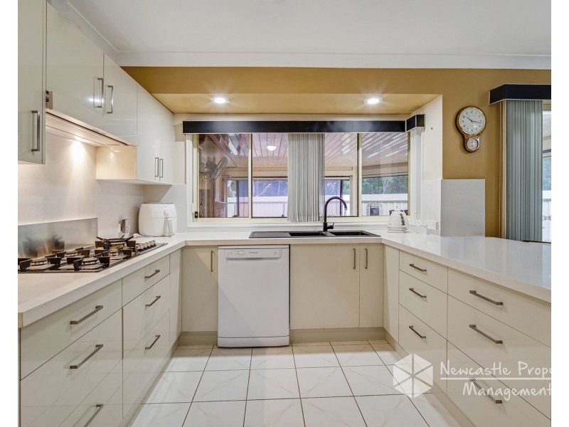 4 Delaware Drive, Macquarie Hills NSW 2285