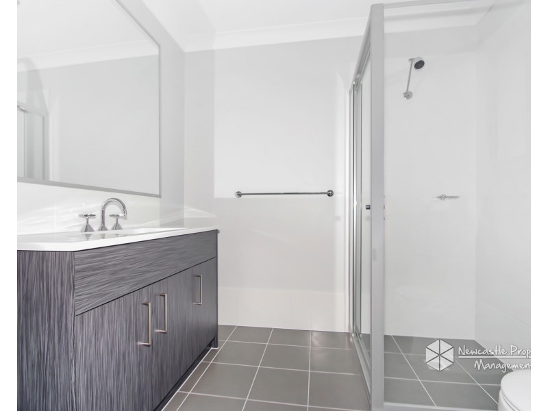 25 Lamb Street, Boolaroo NSW 2284