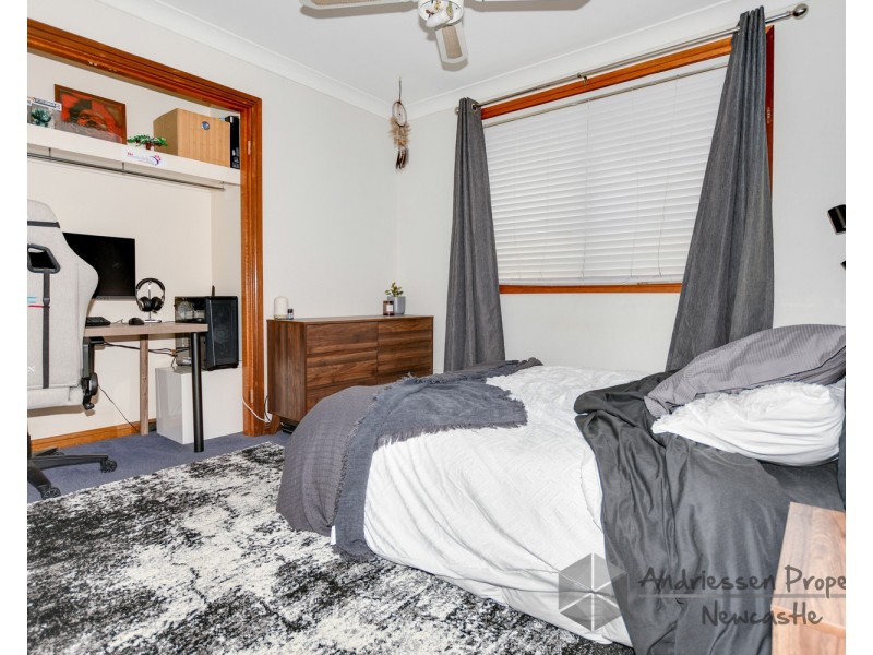 24 Buttermere Drive, Lakelands NSW 2282