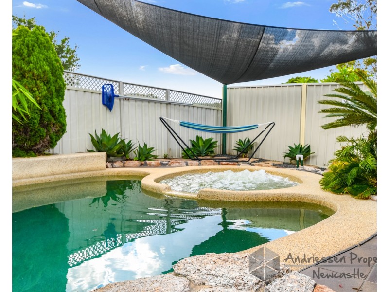 24 Buttermere Drive, Lakelands NSW 2282