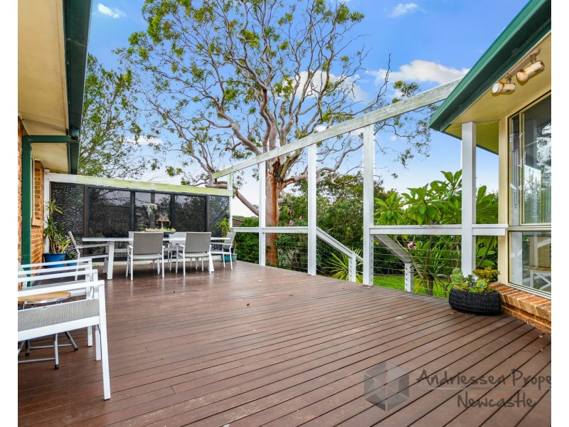24 Buttermere Drive, Lakelands NSW 2282