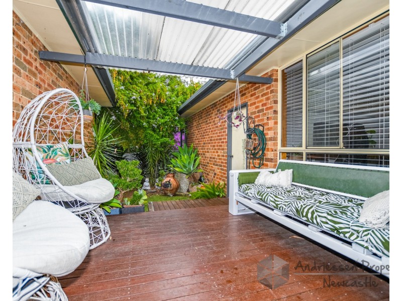 24 Buttermere Drive, Lakelands NSW 2282