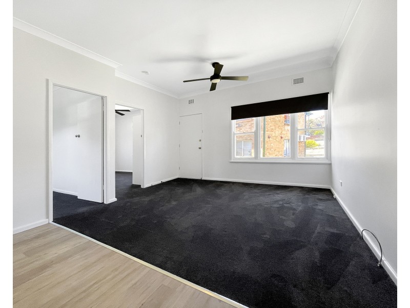 2/1 Lewers Street, Belmont NSW 2280