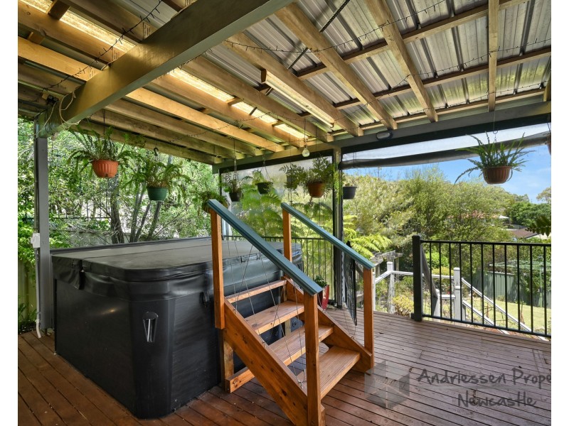 22 Atlanta Avenue, Woodrising NSW 2284