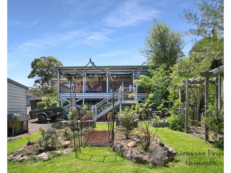 22 Atlanta Avenue, Woodrising NSW 2284