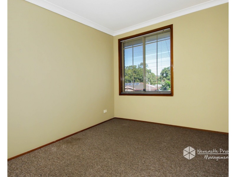 8 Moonan Street, Maryland NSW 2287