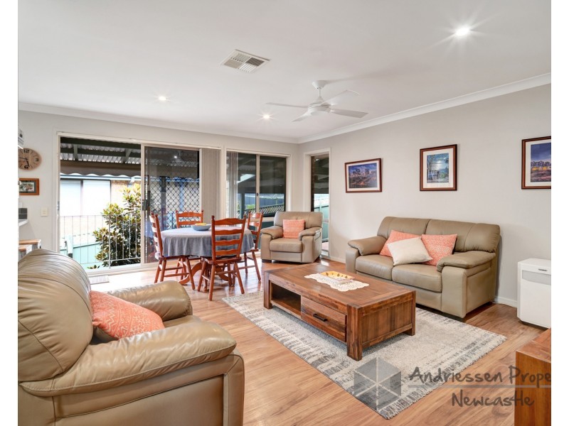 30 Gymea Drive, Garden Suburb NSW 2289