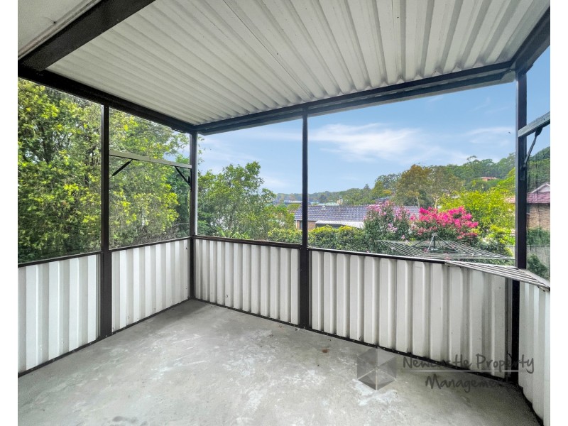 24 Tomaga Parade, Mount Hutton NSW 2290
