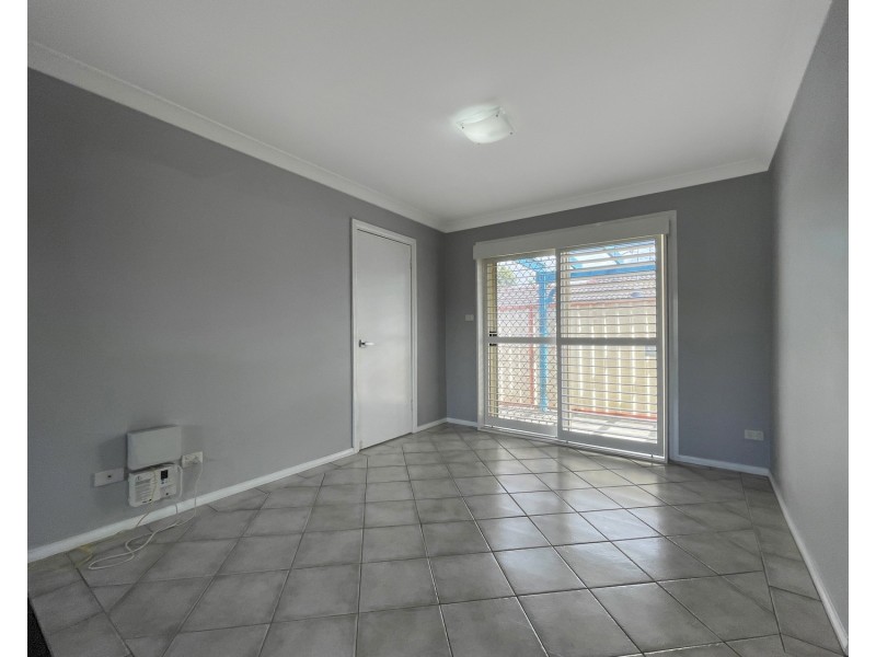 3/5 Loderi Place, Warabrook NSW 2304