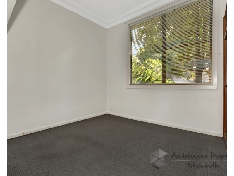2 Graham Street, Glendale NSW 2285