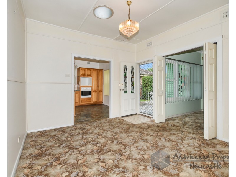 5 Paul Street, Cardiff NSW 2285