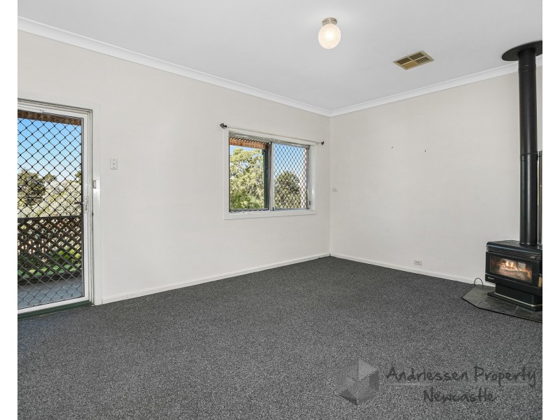 117 Railway Street, Teralba NSW 2284