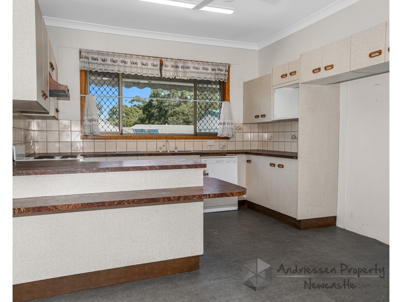 117 Railway Street, Teralba NSW 2284