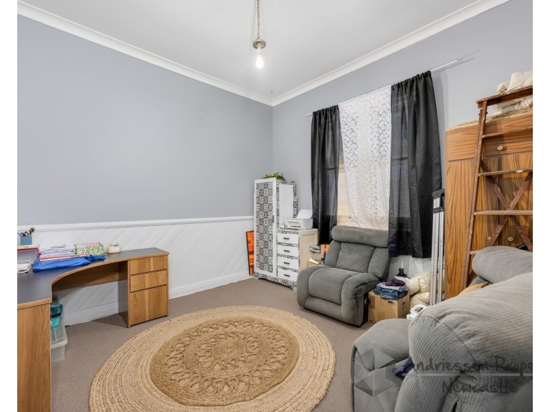 68 Lowry Street, Cardiff NSW 2285