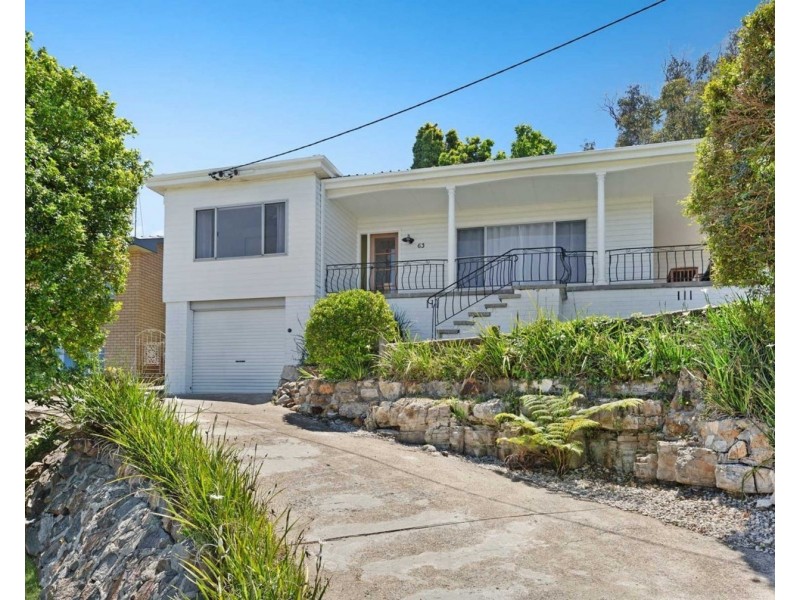 63 Pasadena Crescent, Macquarie Hills NSW 2285