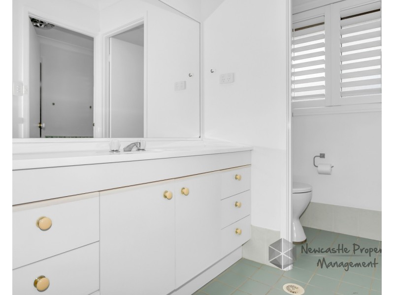 12 Sovereign Close, Floraville NSW 2280