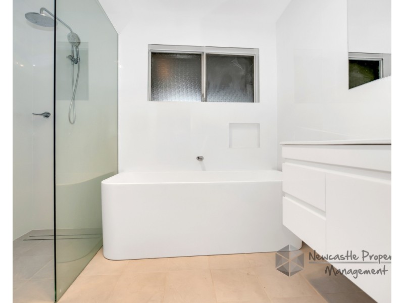 282 McCaffrey Drive, Rankin Park NSW 2287