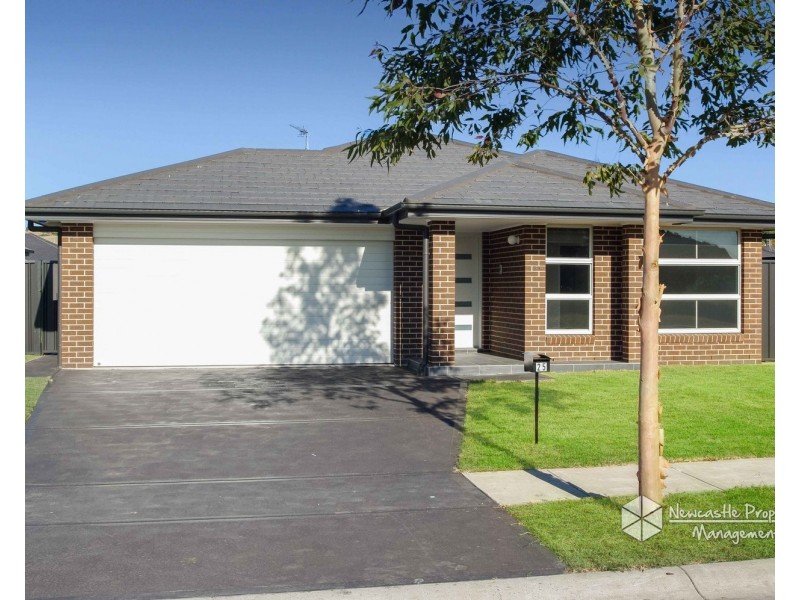 25 Lamb Street, Boolaroo NSW 2284
