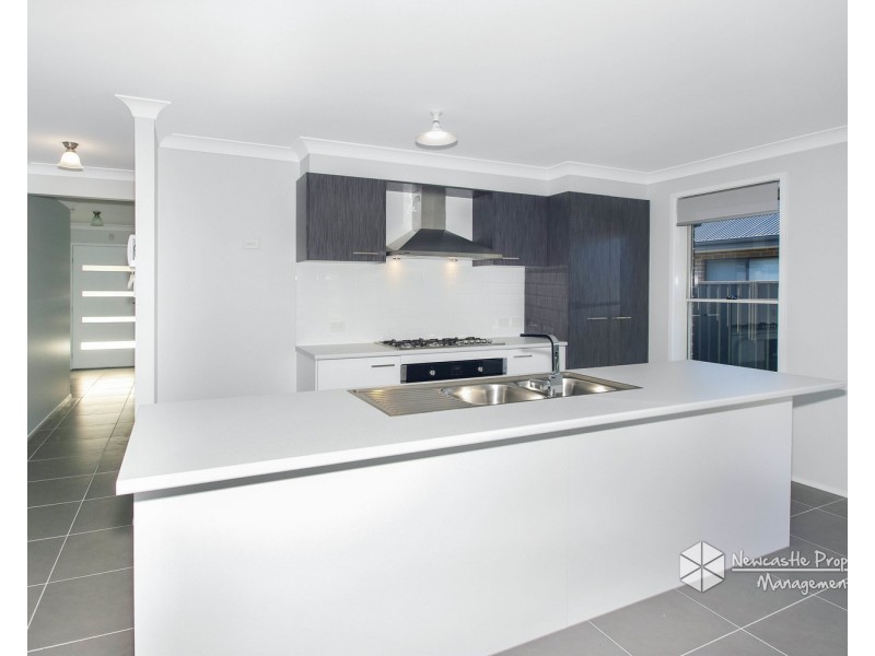 25 Lamb Street, Boolaroo NSW 2284