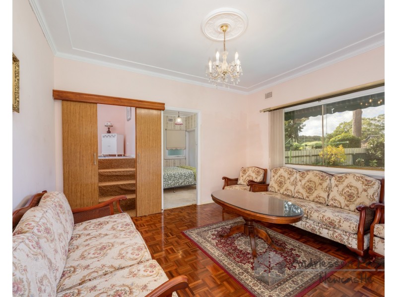3 Heather Crescent, Garden Suburb NSW 2289