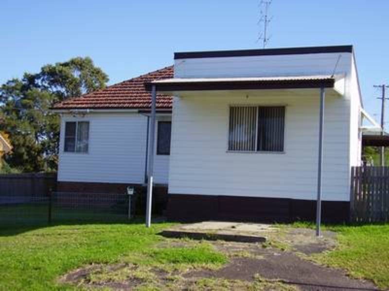 1 Bruce Street, Glendale NSW 2285