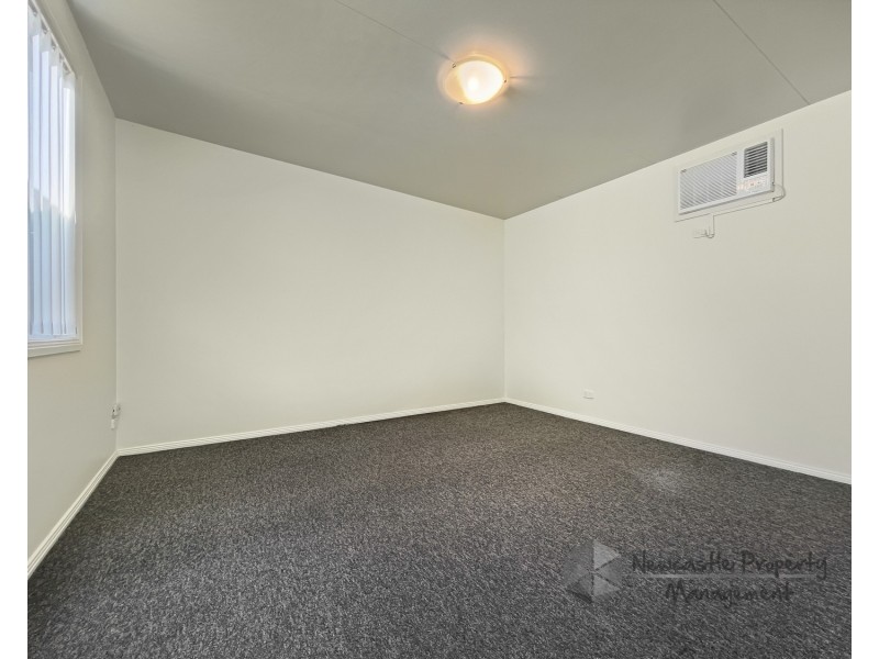 16/18 Sagittarius Crescent, Elermore Vale NSW 2287