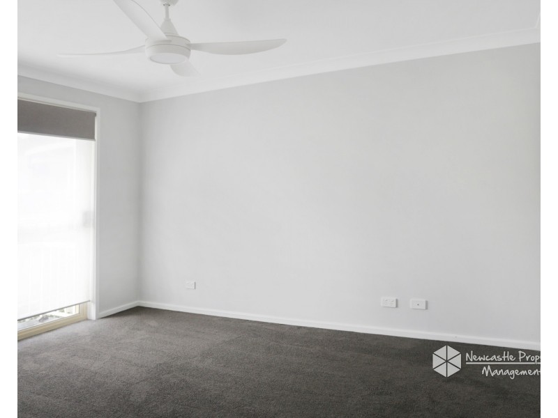 4/54 Allambee Place, Valentine NSW 2280