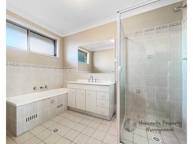 9 Toucan Close, Cameron Park NSW 2285