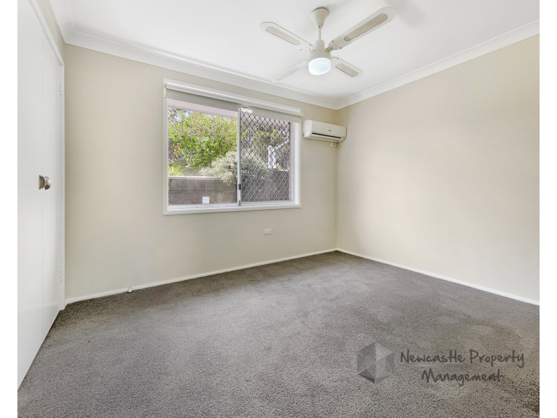 8 Jabiru Street, Carey Bay NSW 2283