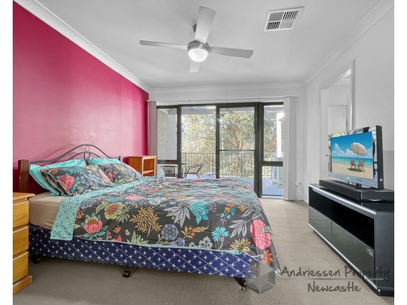 49 Kestrel Circuit, Shortland NSW 2307