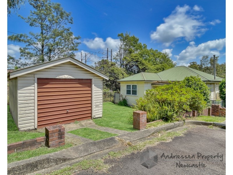 11 Kirby Street, Cardiff NSW 2285