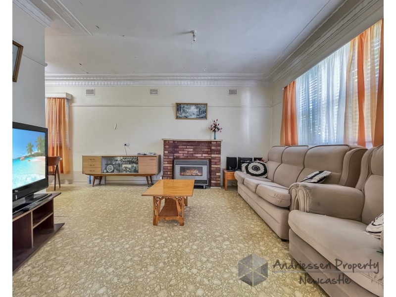 11 Kirby Street, Cardiff NSW 2285