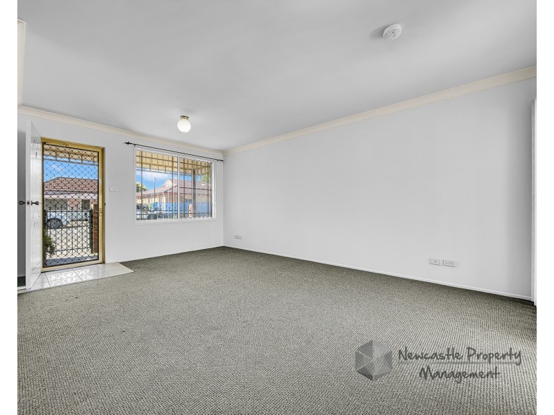 2/87 Brunker Road, Broadmeadow NSW 2292