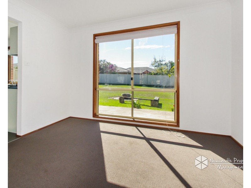 8 Moonan Street, Maryland NSW 2287