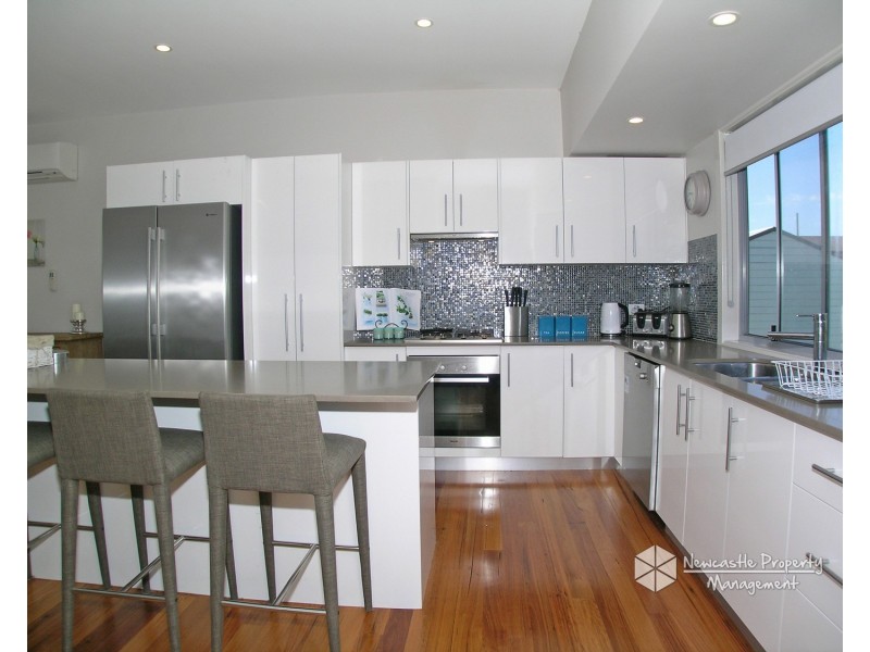 2/171 Corlette Street, The Junction NSW 2291