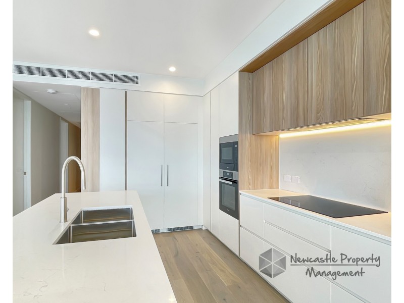 101/41 Honeysuckle Drive, Newcastle NSW 2300