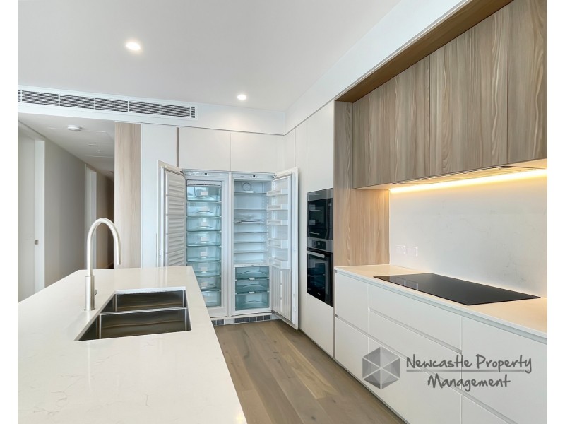 101/41 Honeysuckle Drive, Newcastle NSW 2300