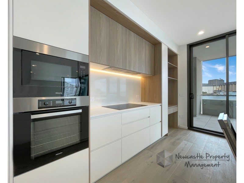 101/41 Honeysuckle Drive, Newcastle NSW 2300