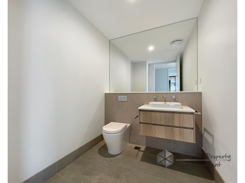 101/41 Honeysuckle Drive, Newcastle NSW 2300