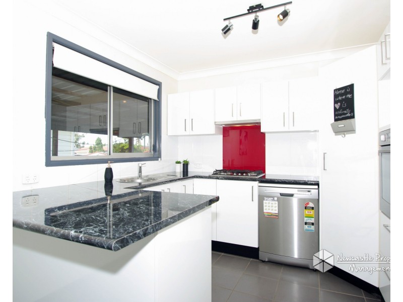 36 Renfrew Crescent, Edgeworth NSW 2285