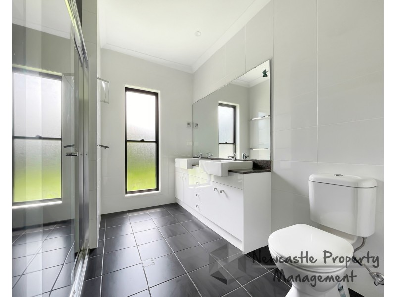 20 Discovery Drive, Fletcher NSW 2287