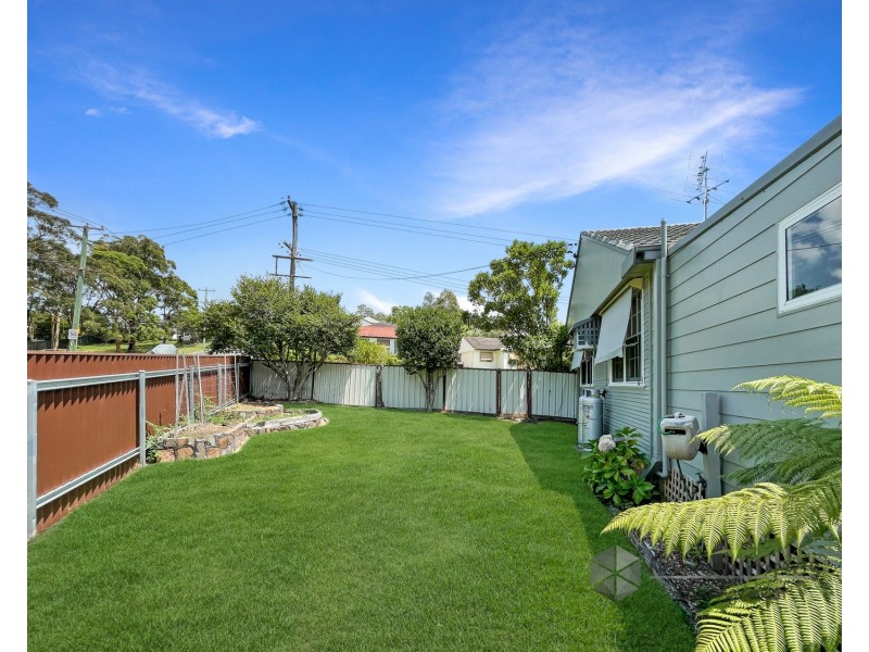 25 Monterey Avenue, Macquarie Hills NSW 2285