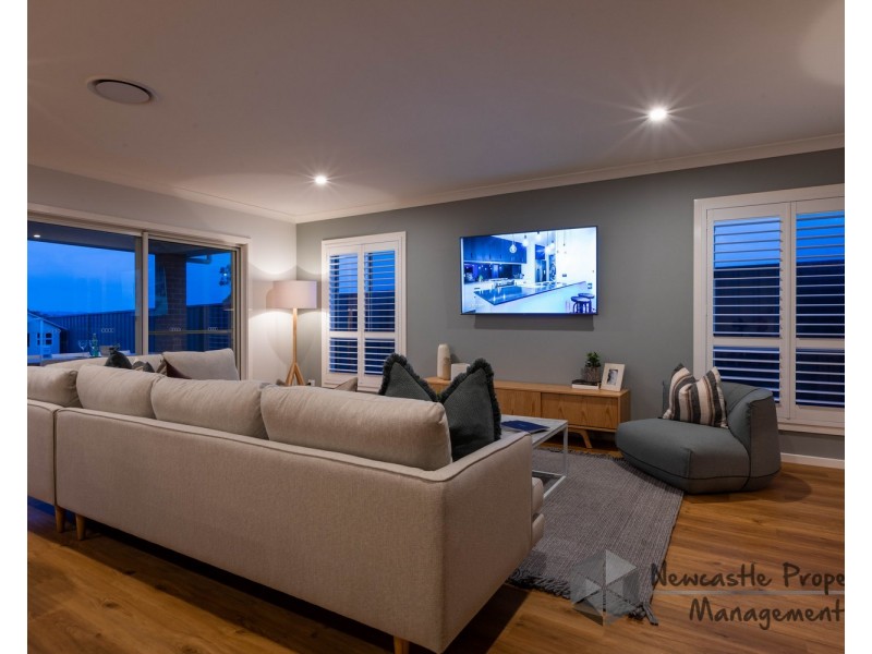 76 Neilson Street, Edgeworth NSW 2285